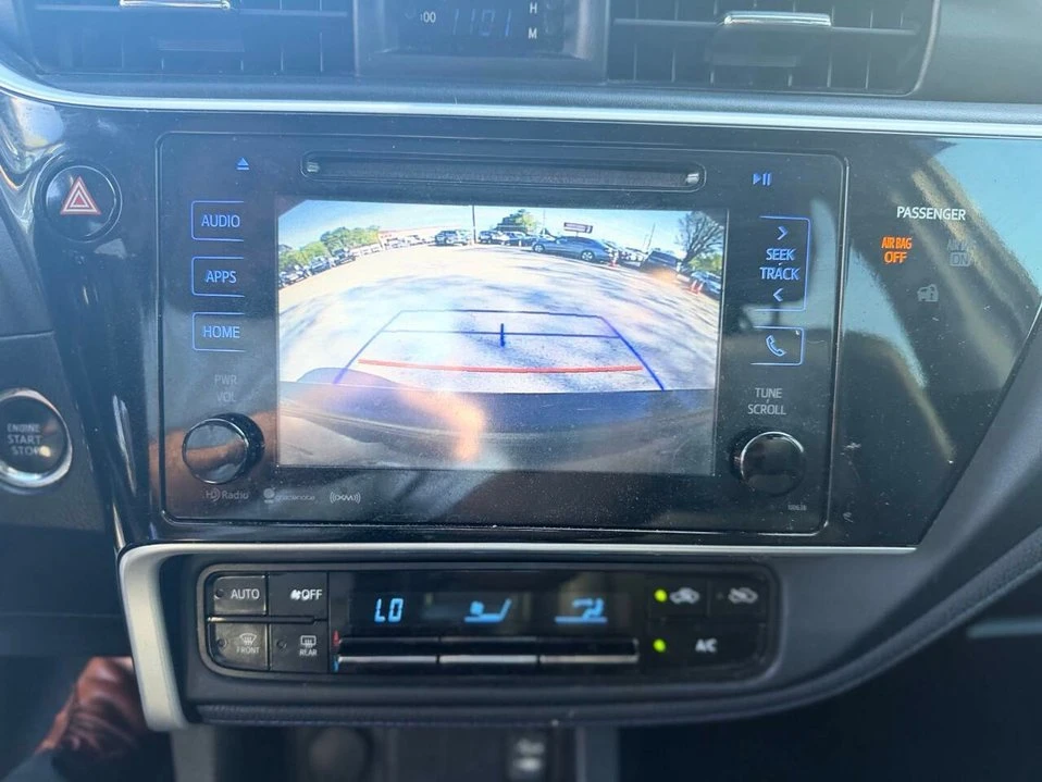 2017 Toyota Corolla 11th Gen - Image 16 of 20