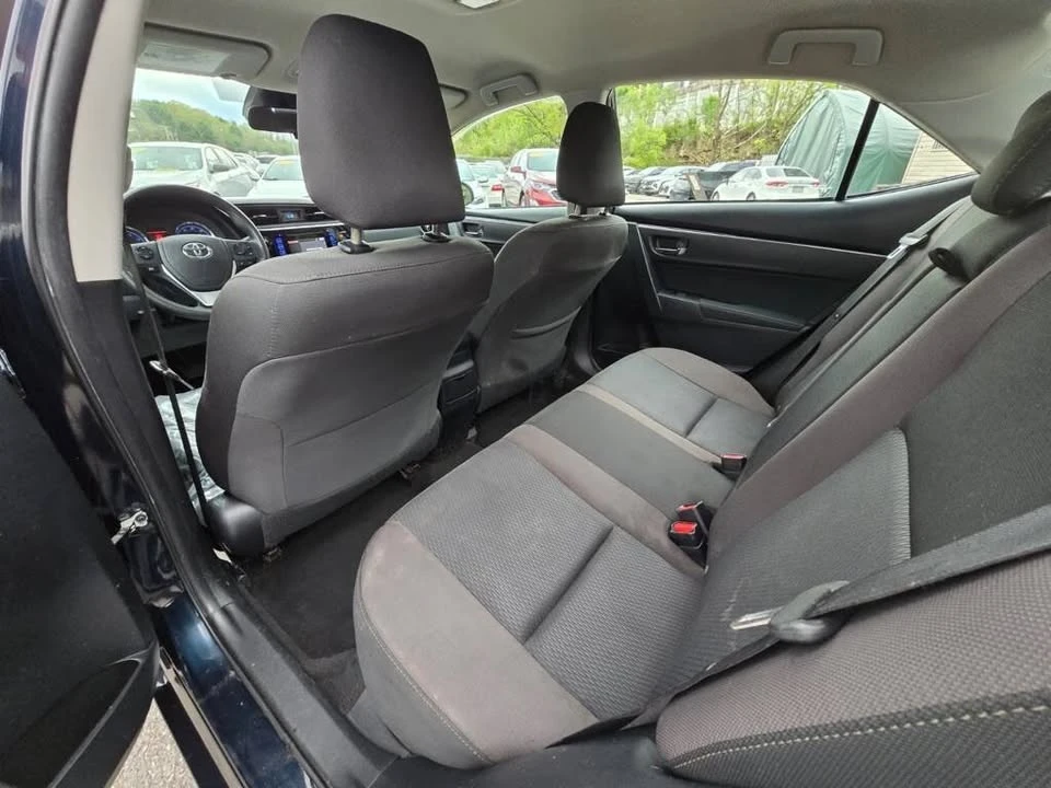 2017 Toyota Corolla 11th Gen - Image 12 of 17