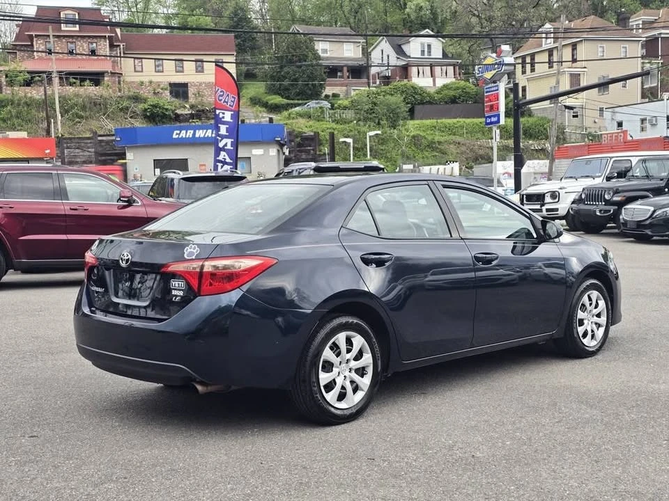 2017 Toyota Corolla 11th Gen - Image 6 of 17