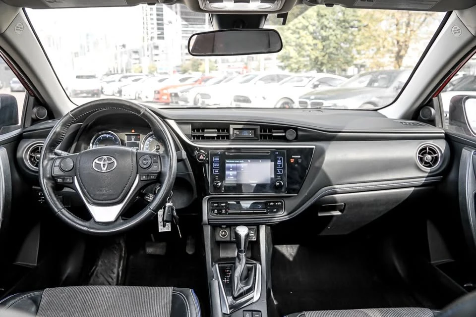 2017 Toyota Corolla 11th Gen - Image 10 of 13