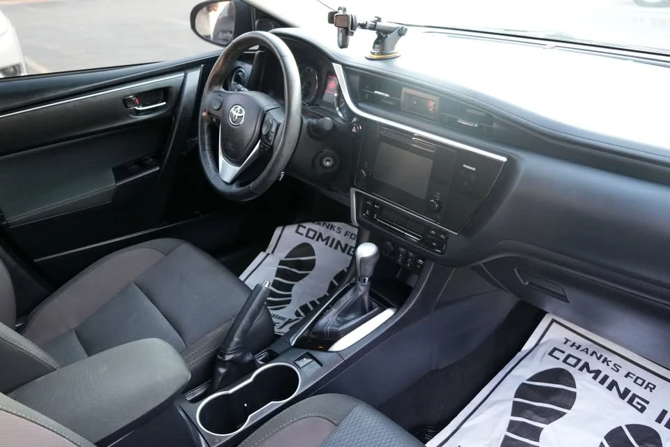2017 Toyota Corolla 11th Gen - Image 10 of 16
