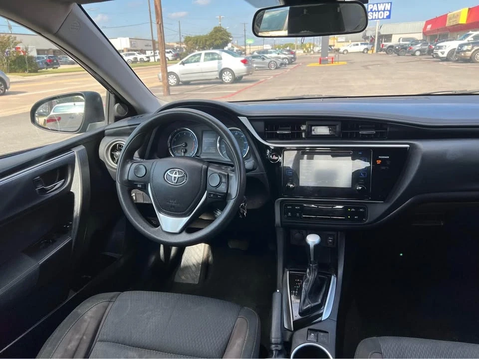 2017 Toyota Corolla 11th Gen - Image 5 of 8