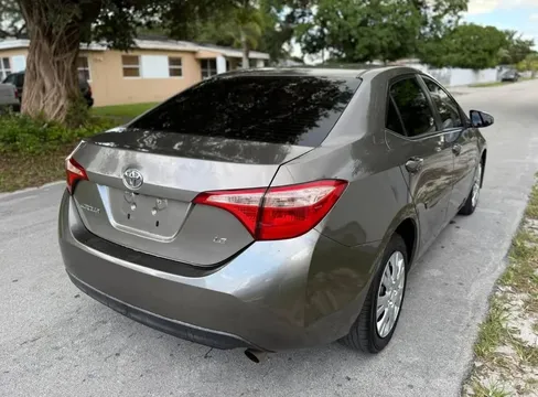 2017 Toyota Corolla 11th Gen - Image 4 of 20