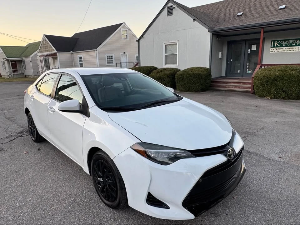 2017 Toyota Corolla 11th Gen - Image 2 of 20