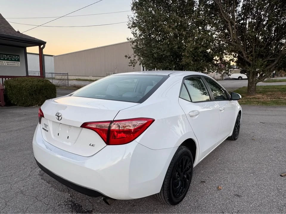 2017 Toyota Corolla 11th Gen - Image 5 of 20