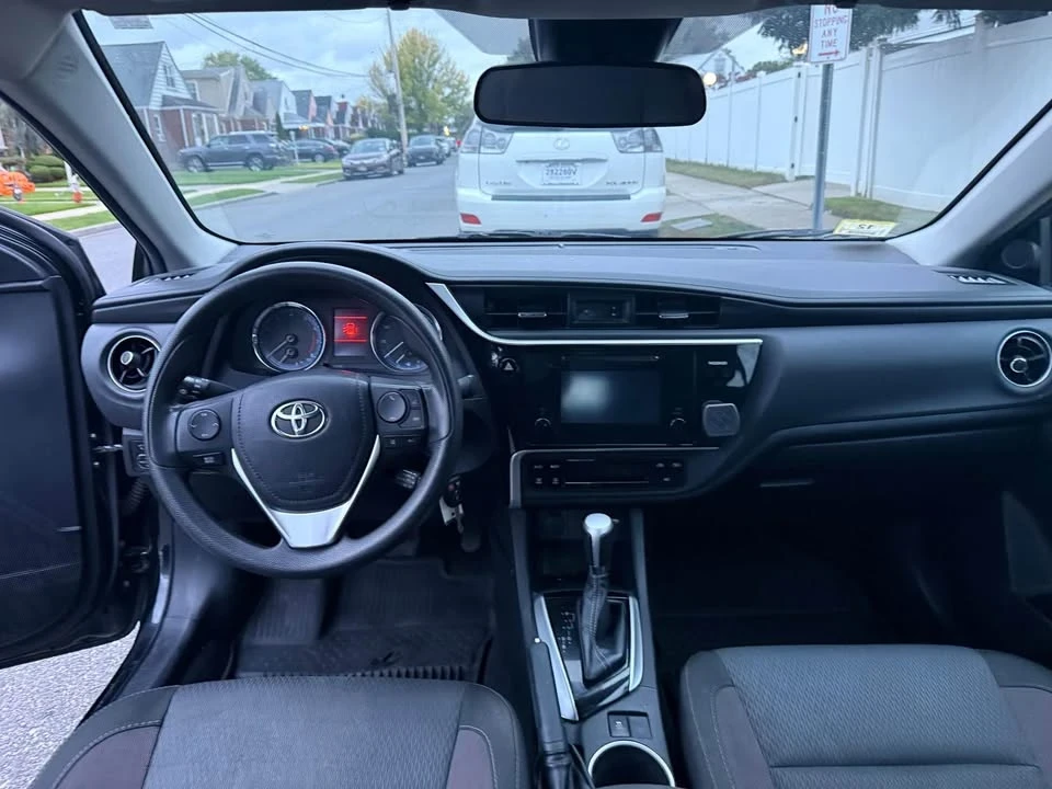 2017 Toyota Corolla 11th Gen - Image 12 of 14