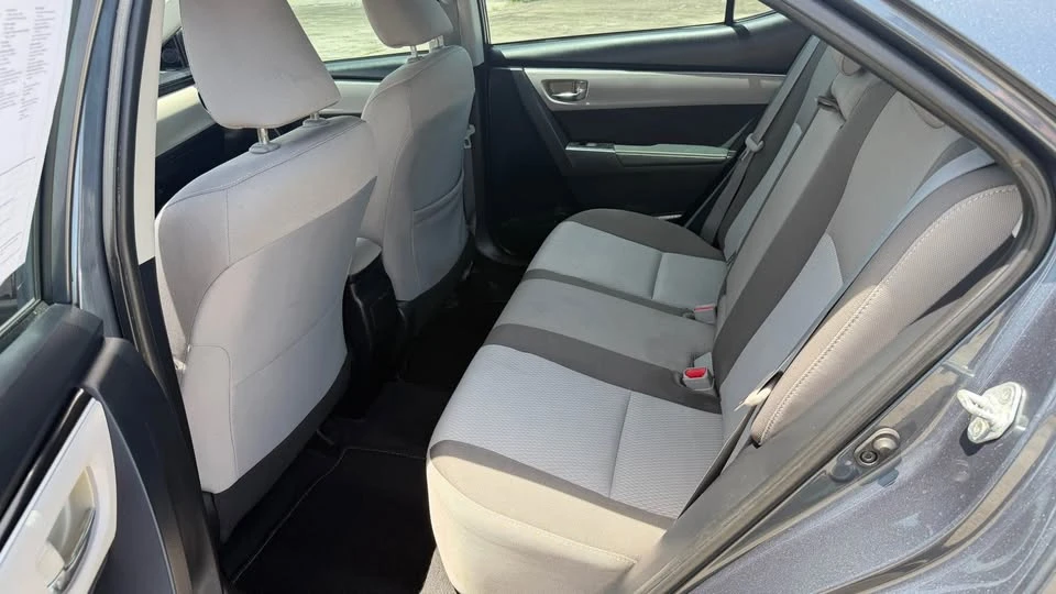 2017 Toyota Corolla 11th Gen - Image 9 of 11