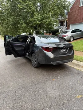 2017 Toyota Corolla 11th Gen - Image 4 of 10