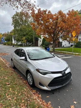 2017 Toyota Corolla 11th Gen - Image 3 of 13