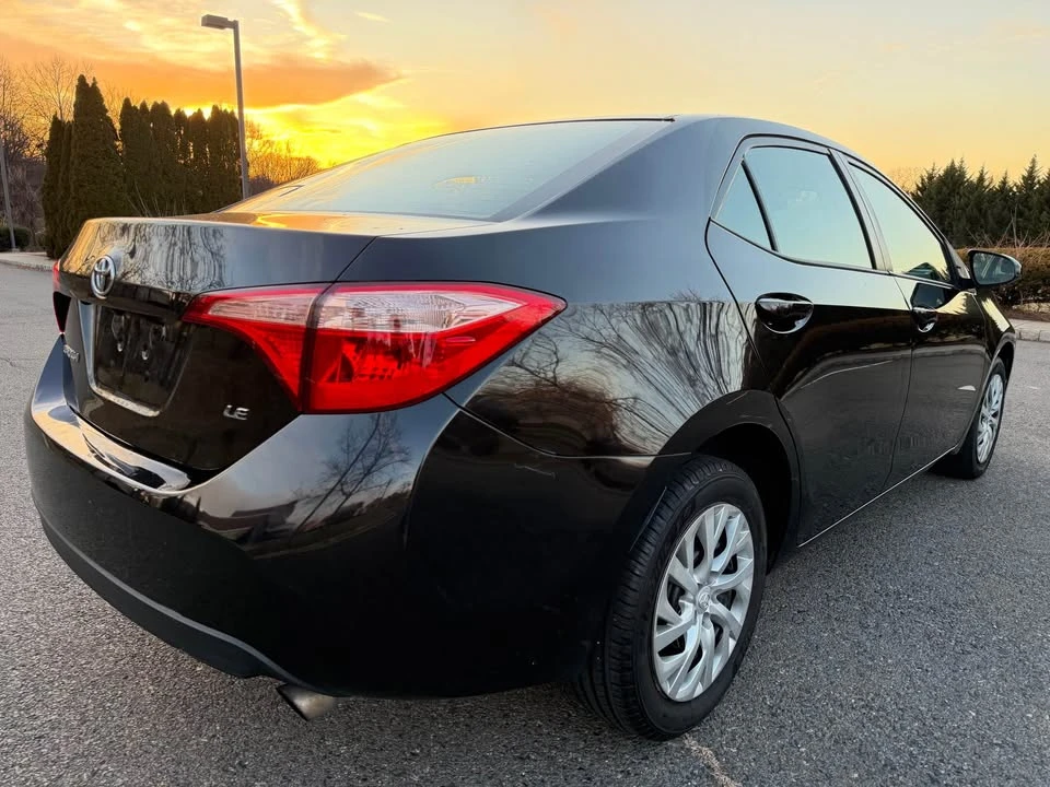 2017 Toyota Corolla 11th Gen - Image 5 of 18
