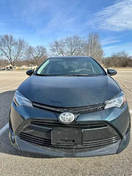 2017 Toyota Corolla LE Sedan
