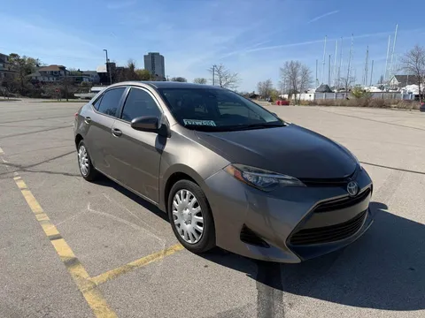2017 Toyota Corolla 11th Gen - Image 2 of 12