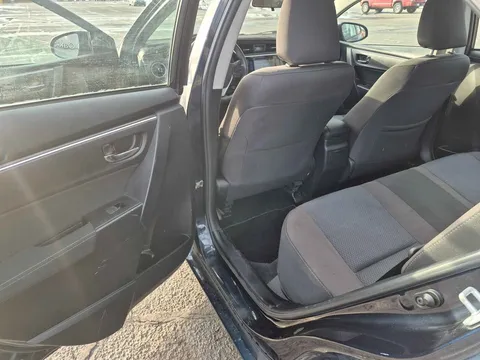 2017 Toyota Corolla 11th Gen - Image 2 of 18