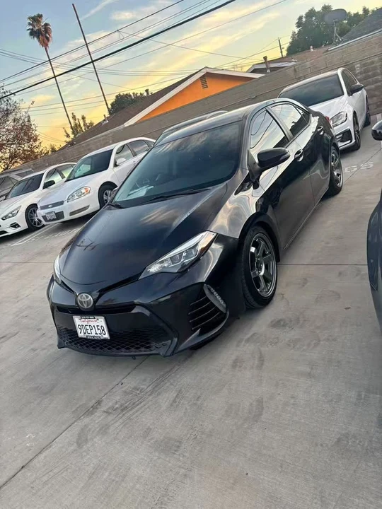 2017 Toyota Corolla 11th Gen - Image 1 of 8