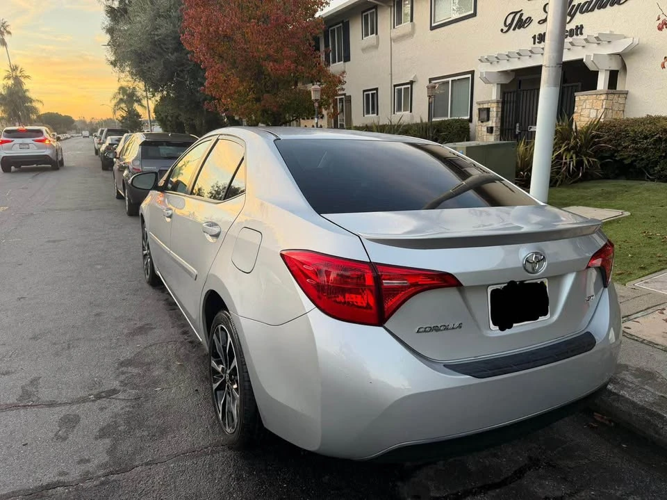 2017 Toyota Corolla 11th Gen - Image 7 of 15