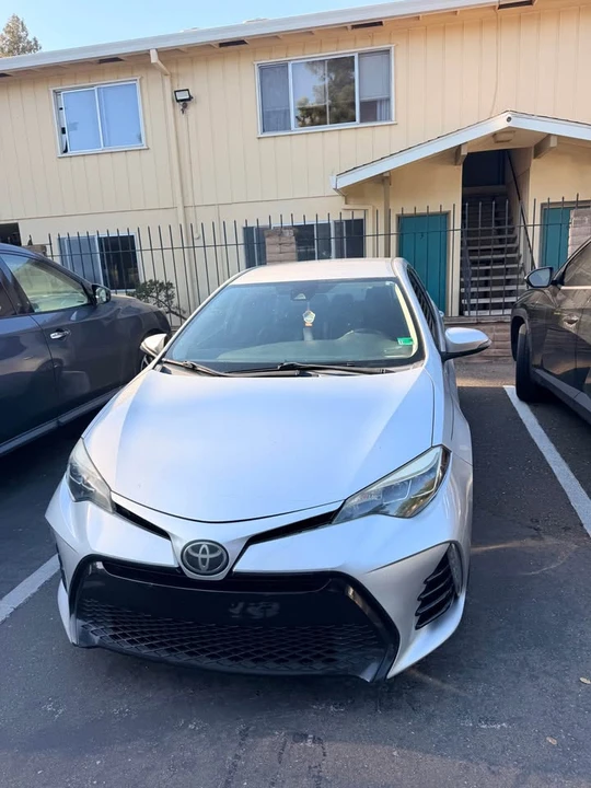 2017 Toyota Corolla 11th Gen - Image 4 of 11