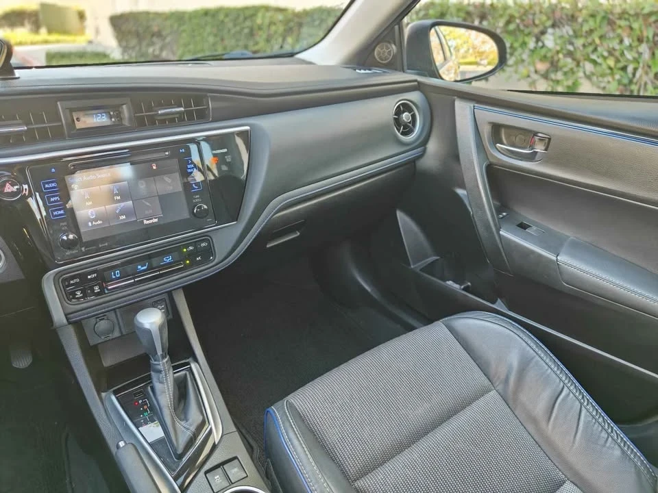 2017 Toyota Corolla 11th Gen - Image 17 of 20