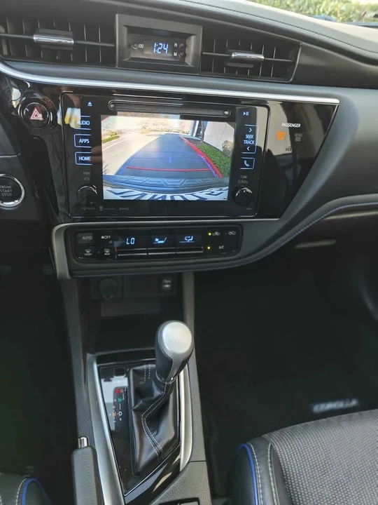 2017 Toyota Corolla 11th Gen - Image 19 of 20
