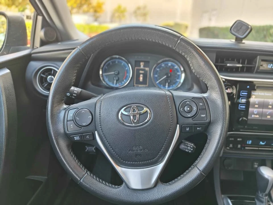 2017 Toyota Corolla 11th Gen - Image 16 of 20