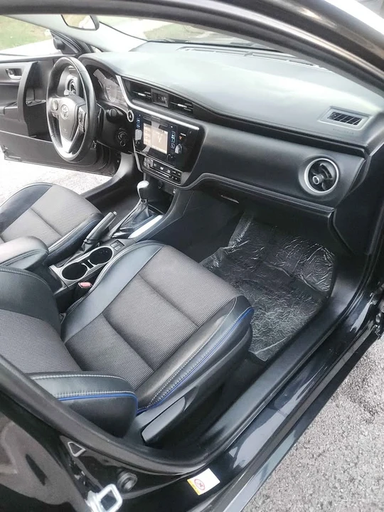 2017 Toyota Corolla 11th Gen - Image 8 of 18