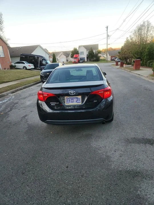 2017 Toyota Corolla 11th Gen - Image 4 of 18