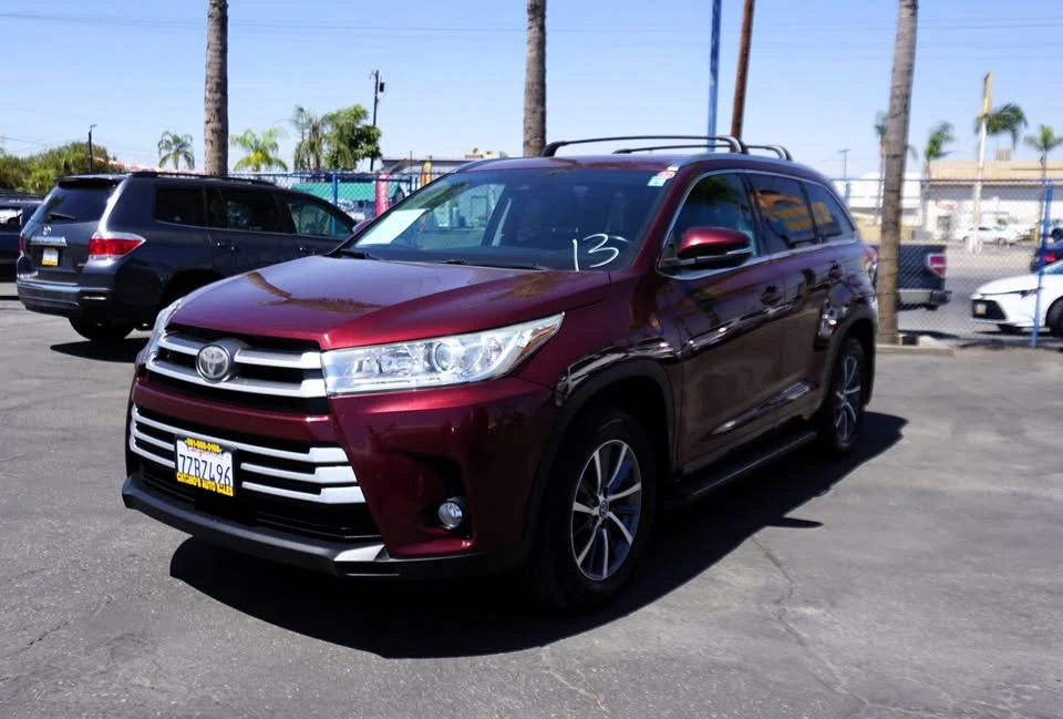 2017 Toyota Highlander - Image 3 of 20