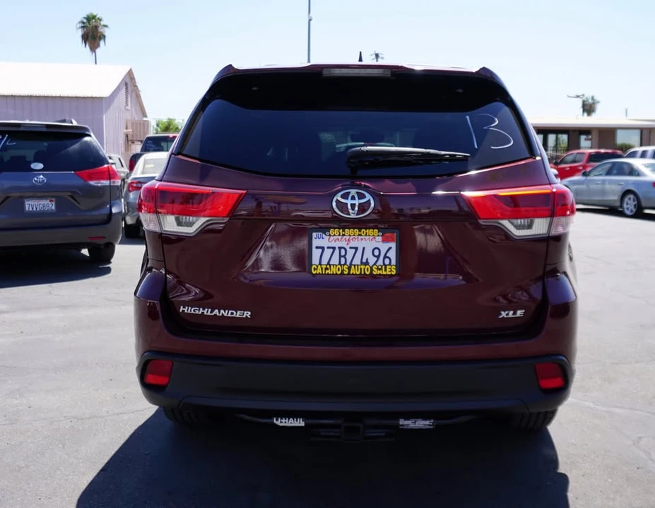 2017 Toyota Highlander - Image 14 of 20