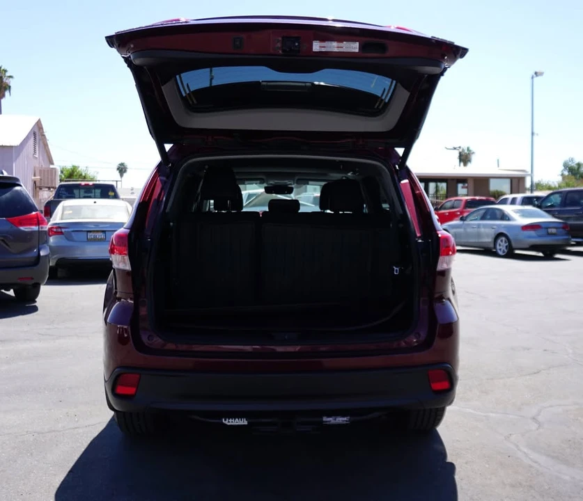 2017 Toyota Highlander - Image 11 of 20