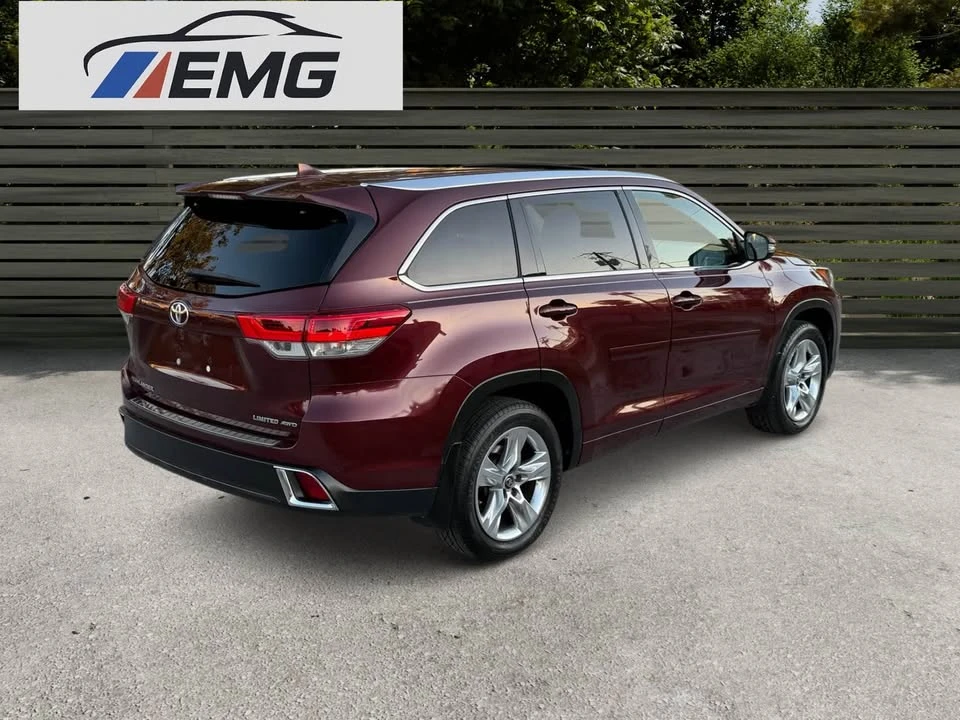 2017 Toyota Highlander - Image 12 of 16