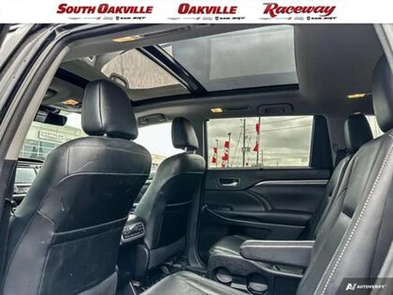 2017 Toyota Highlander - Image 15 of 17