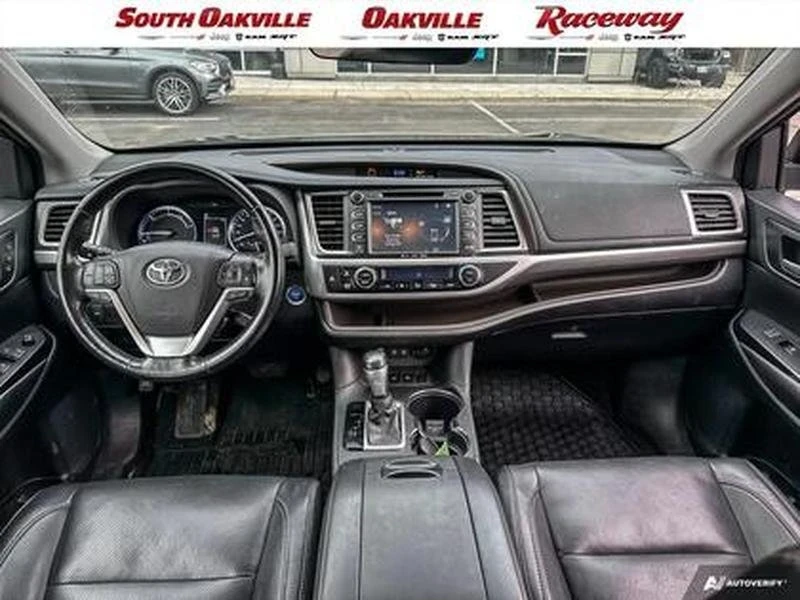 2017 Toyota Highlander - Image 16 of 17