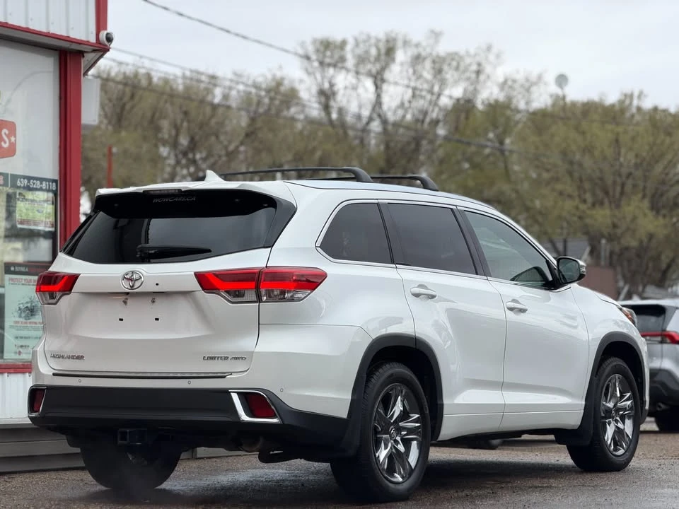 2017 Toyota Highlander - Image 5 of 20