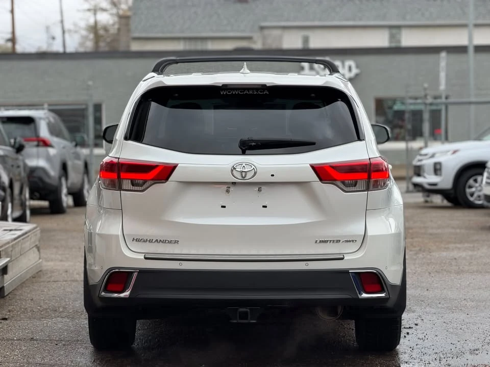 2017 Toyota Highlander - Image 6 of 20