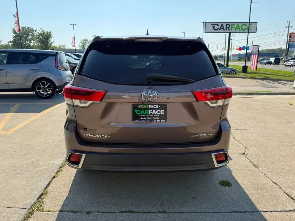 2017 Toyota Highlander - Image 5 of 20