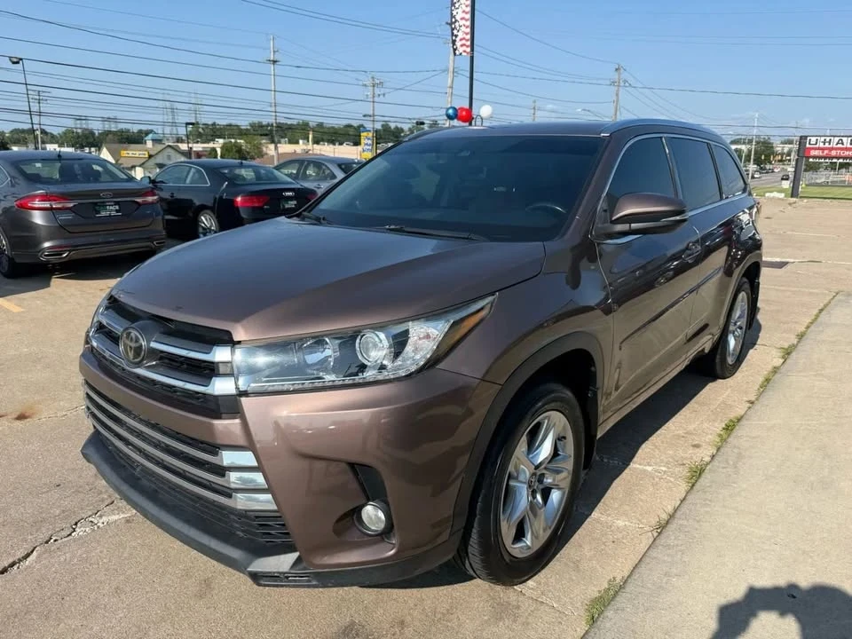 2017 Toyota Highlander - Image 3 of 20