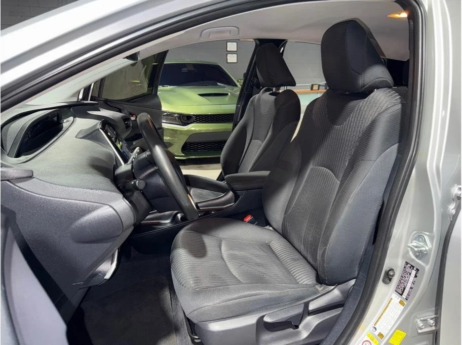 2017 Toyota Prius 4th Gen - Image 7 of 20