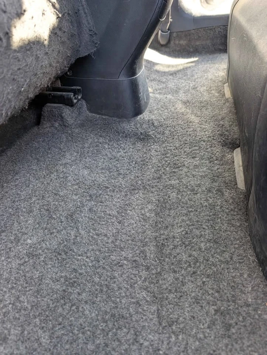 2017 Toyota Prius 4th Gen - Image 5 of 11
