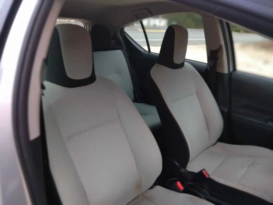2017 Toyota Prius - Image 13 of 18