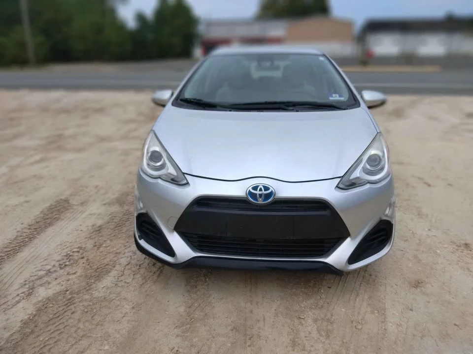 2017 Toyota Prius - Image 5 of 18