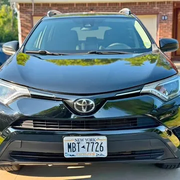 2017 Toyota RAV4 LE AWD