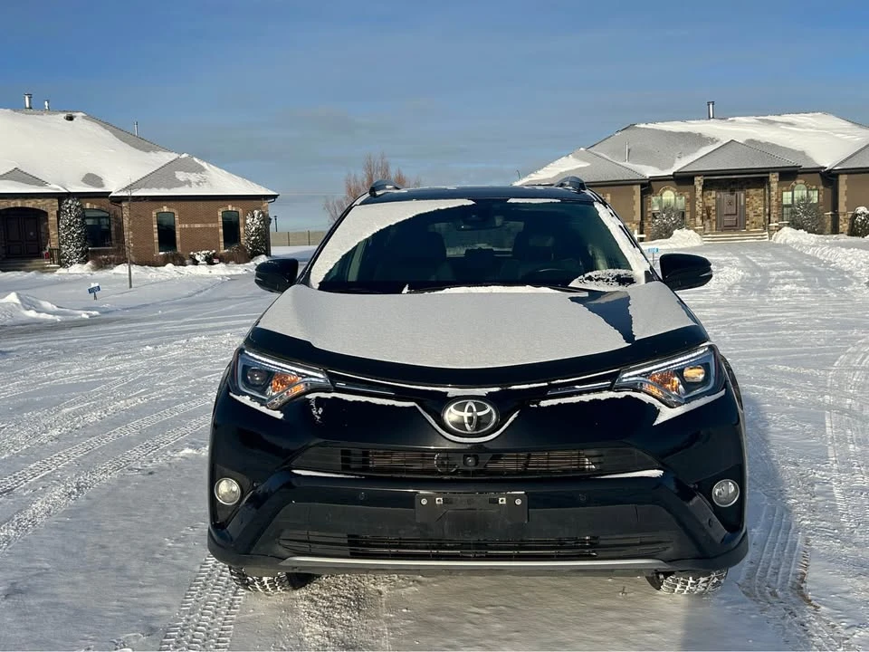 2017 Toyota RAV4 4th Gen - Image 5 of 19