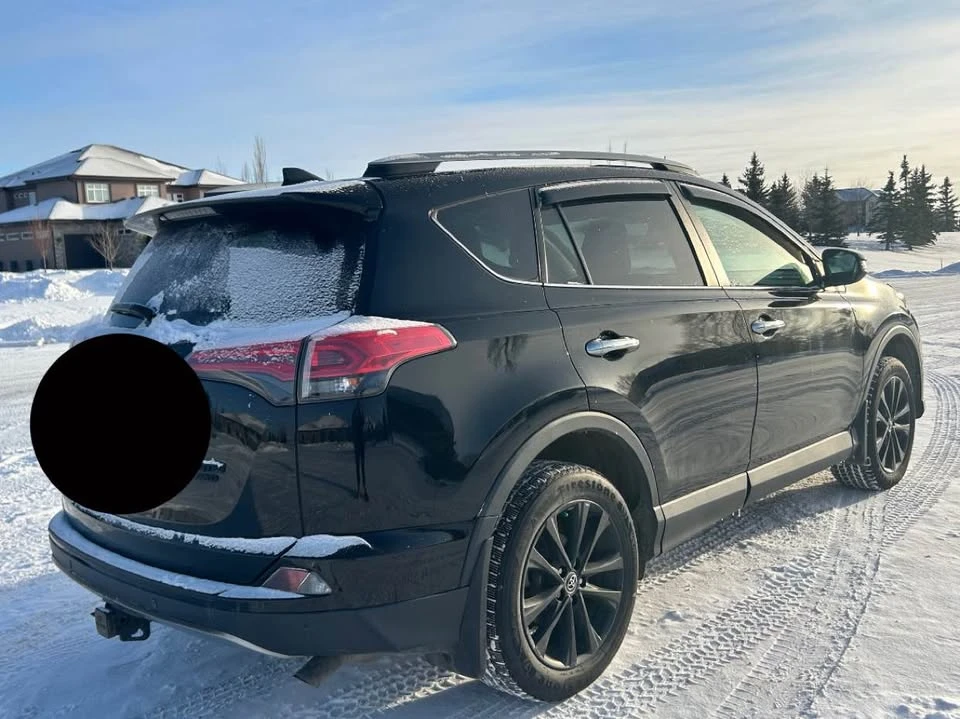 2017 Toyota RAV4 4th Gen - Image 3 of 19