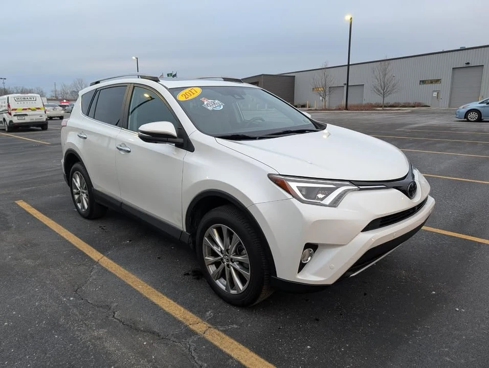 2017 Toyota RAV4 4th Gen - Image 3 of 18