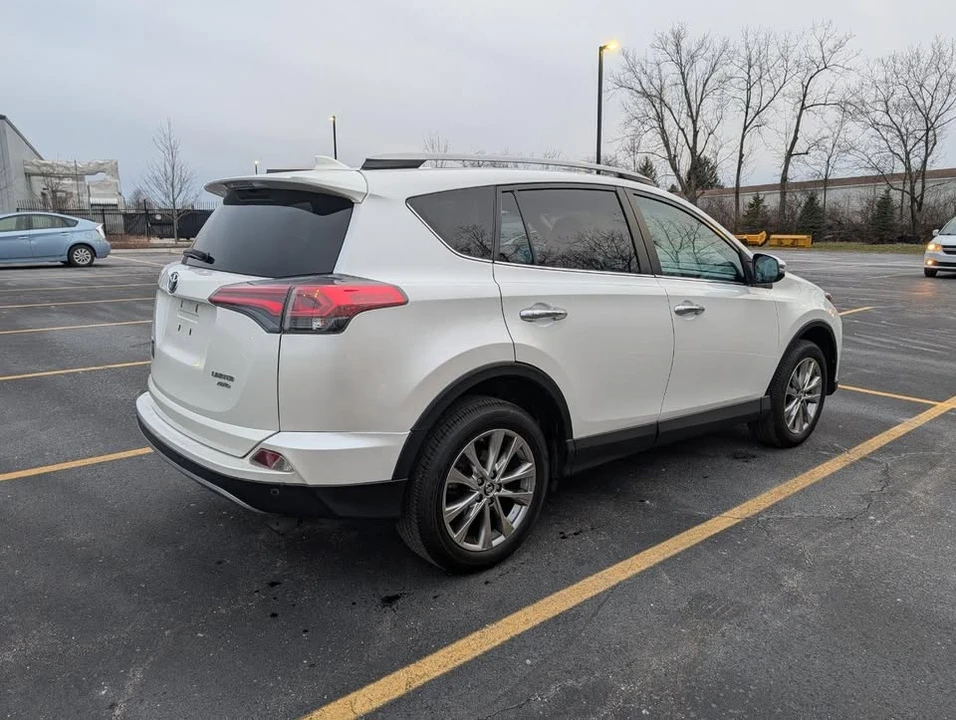 2017 Toyota RAV4 4th Gen - Image 4 of 18