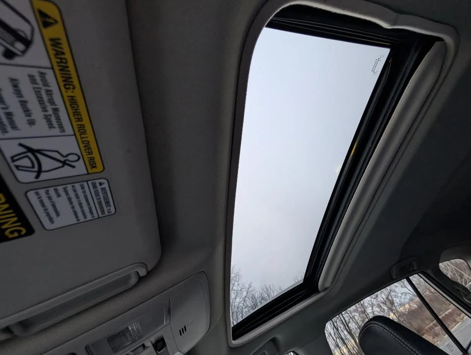 2017 Toyota RAV4 4th Gen - Image 12 of 18