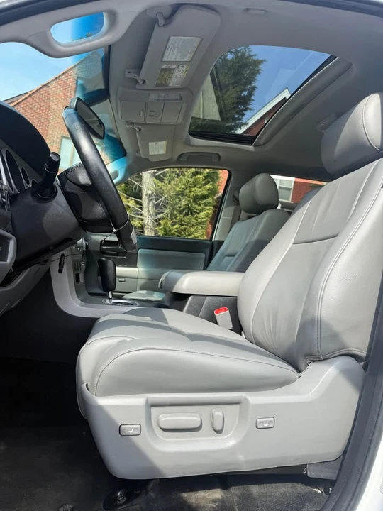 2017 Toyota Sequoia 2nd Gen - Image 5 of 20