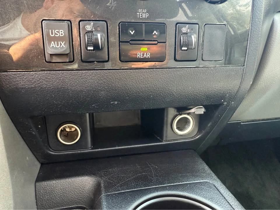 2017 Toyota Sequoia 2nd Gen - Image 11 of 20