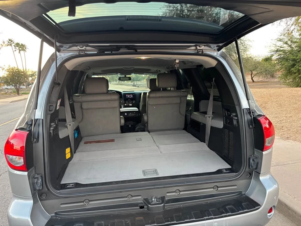 2017 Toyota Sequoia 2nd Gen - Image 9 of 13