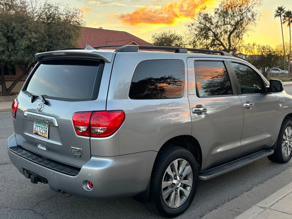 2017 Toyota Sequoia 2nd Gen - Image 4 of 13
