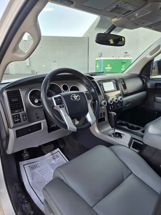 2017 Toyota Sequoia 2nd Gen - Image 6 of 13